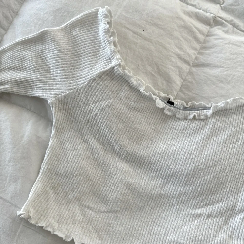 Off the Shoulder White Ruffled Crop Top